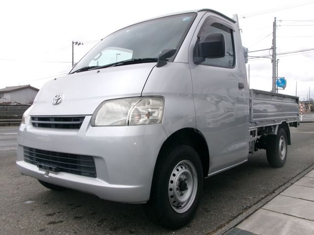 TOYOTA TOWNACE truck 4WD 2012